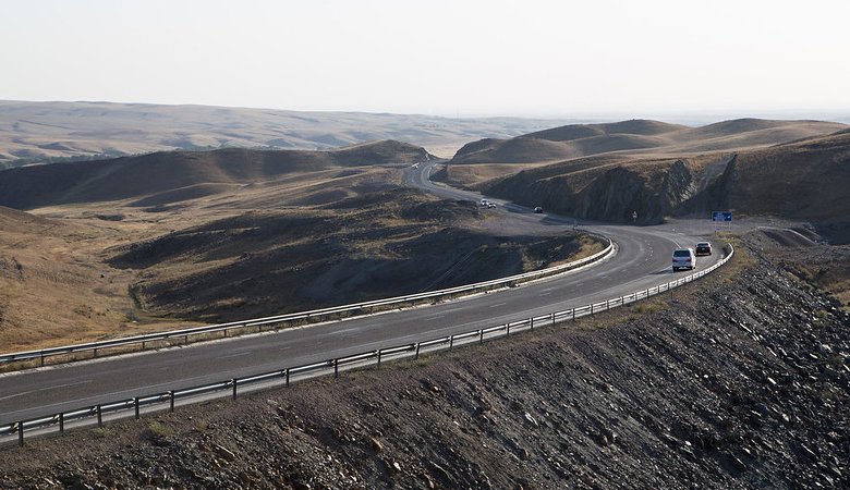 New highway from Almaty to Bishkek